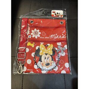 Disney Mad About Minnie Cross Body Passport Bag Adjustable Strap 7" Tall 5" Wide